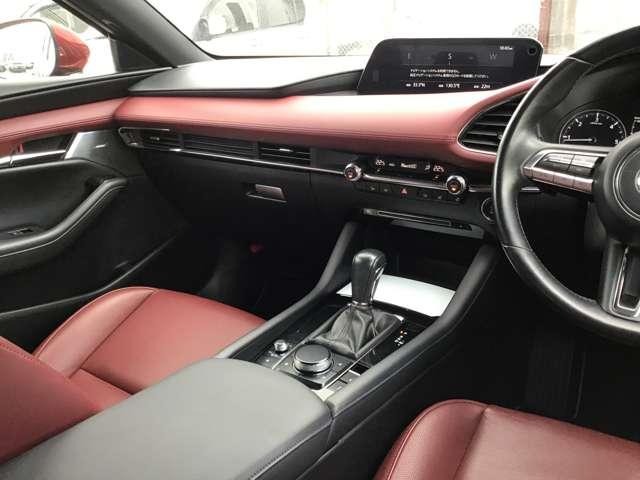 �V���v�����@�\�I�ň����₷���C���p�l����ł��B