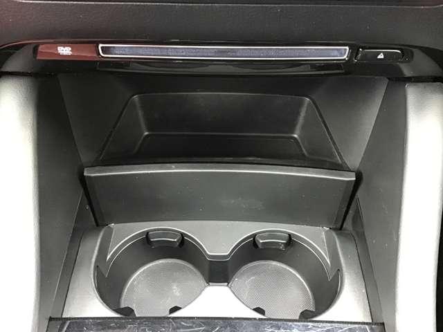 ＭＡＺＤＡ３ファストバック １．８　ＸＤ　プロアクティブ　ツーリング　セレクション　ディ　ＢＯＳＥサウンド　全方位モニター　ＥＴＣ　Ｐシート　誤発進抑制　レーダークルーズコントロール　インテリキー　ＤＶＤ　ＵＳＢ　シートヒーター　横滑り防止システム　バックモニター　ＰＳ　フルオートエアコン（27枚目）