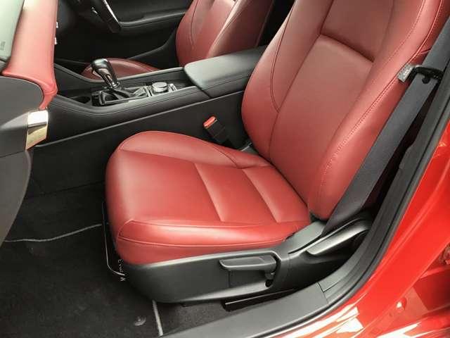 ＭＡＺＤＡ３ファストバック １．８　ＸＤ　プロアクティブ　ツーリング　セレクション　ディ　ＢＯＳＥサウンド　全方位モニター　ＥＴＣ　Ｐシート　誤発進抑制　レーダークルーズコントロール　インテリキー　ＤＶＤ　ＵＳＢ　シートヒーター　横滑り防止システム　バックモニター　ＰＳ　フルオートエアコン（47枚目）