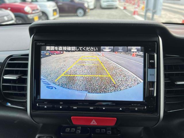 Ｎ－ＢＯＸカスタム Ｇ・ターボＬパッケージ　ＥＴＣ　バックカメラ　両側電動スライドドア　ナビ　ＴＶ　オートクルーズコントロール　オートライト　スマートキー　アイドリングストップ　電動格納ミラー　ベンチシート　ＣＶＴ　ＥＳＣ　ＣＤ　ＤＶＤ再生（5枚目）