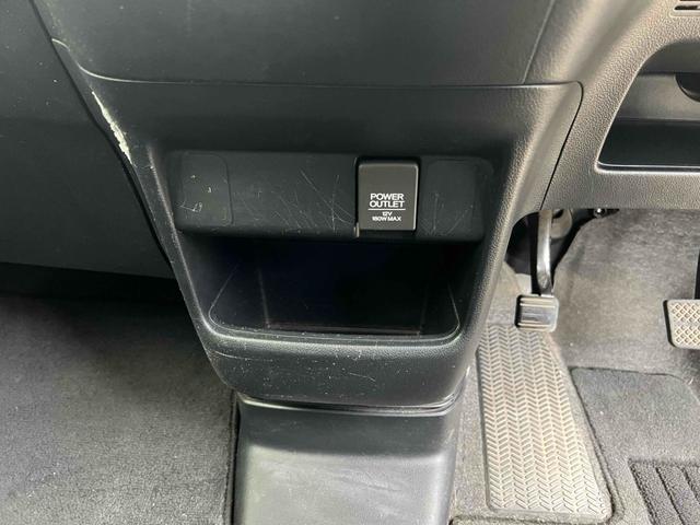 Ｎ－ＢＯＸカスタム Ｇ・ターボＬパッケージ　ＥＴＣ　バックカメラ　両側電動スライドドア　ナビ　ＴＶ　オートクルーズコントロール　オートライト　スマートキー　アイドリングストップ　電動格納ミラー　ベンチシート　ＣＶＴ　ＥＳＣ　ＣＤ　ＤＶＤ再生（10枚目）