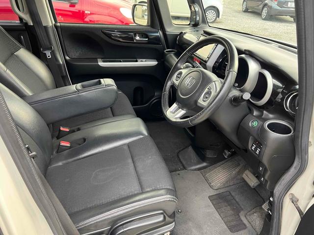 Ｎ－ＢＯＸカスタム Ｇ・ターボＬパッケージ　ＥＴＣ　バックカメラ　両側電動スライドドア　ナビ　ＴＶ　オートクルーズコントロール　オートライト　スマートキー　アイドリングストップ　電動格納ミラー　ベンチシート　ＣＶＴ　ＥＳＣ　ＣＤ　ＤＶＤ再生（29枚目）