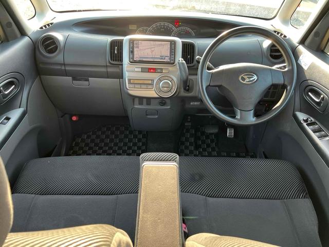 タント カスタムX ETC 電動スライドドア ナビ TV スマートキー 電動格納ミラー AT アルミホイール エアコン パワーステアリング パワーウィンドウ(2枚目)