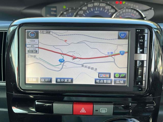 ���X�͒ቿ�i�Ȏԗ��𑽂���葵���Ă���A�S�ԗ��R�[�e�B���O�ς݂ł���