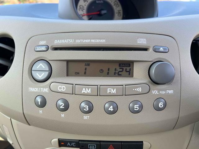エッセ グレードＸ　キーレスエントリー　電動格納ミラー　ＡＴ　ＣＤ　エアコン　パワーウィンドウ（4枚目）