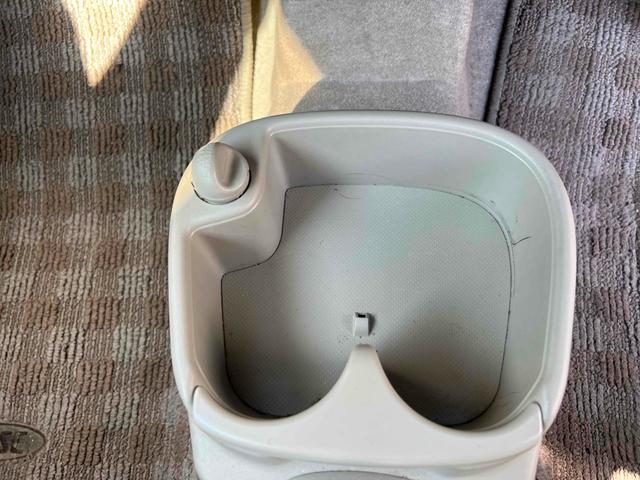 エッセ グレードＸ　キーレスエントリー　電動格納ミラー　ＡＴ　ＣＤ　エアコン　パワーウィンドウ（8枚目）