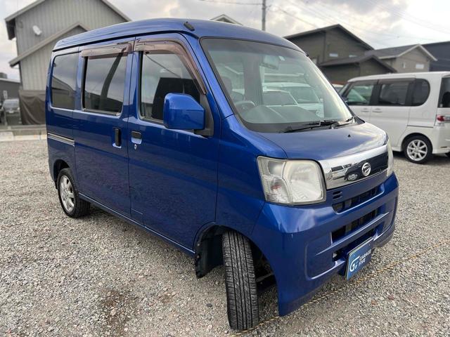 ハイゼットカーゴ 　軽バン　ＡＴ　ＥＴＣ　ナビ　ＴＶ　両側スライドドア　キーレスエントリー　電動格納ミラー　アルミホイール　エアコン　パワーウィンドウ　運転席エアバッグ　助手席エアバッグ　ＣＤ　ＵＳＢ（18枚目）