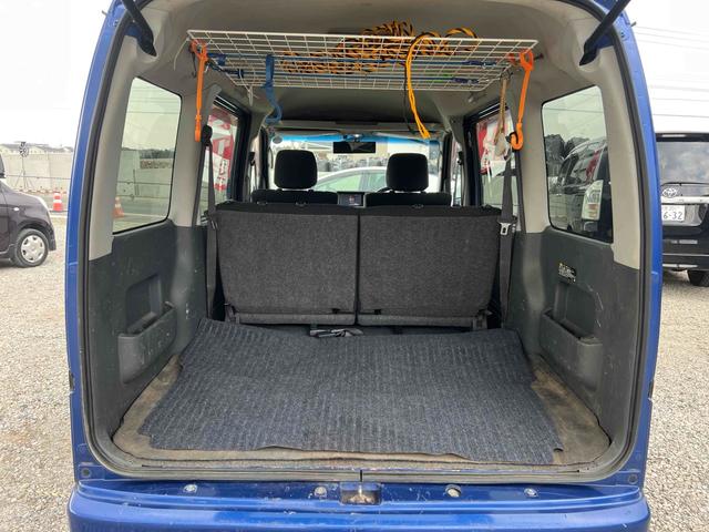 ハイゼットカーゴ 　軽バン　ＡＴ　ＥＴＣ　ナビ　ＴＶ　両側スライドドア　キーレスエントリー　電動格納ミラー　アルミホイール　エアコン　パワーウィンドウ　運転席エアバッグ　助手席エアバッグ　ＣＤ　ＵＳＢ（29枚目）