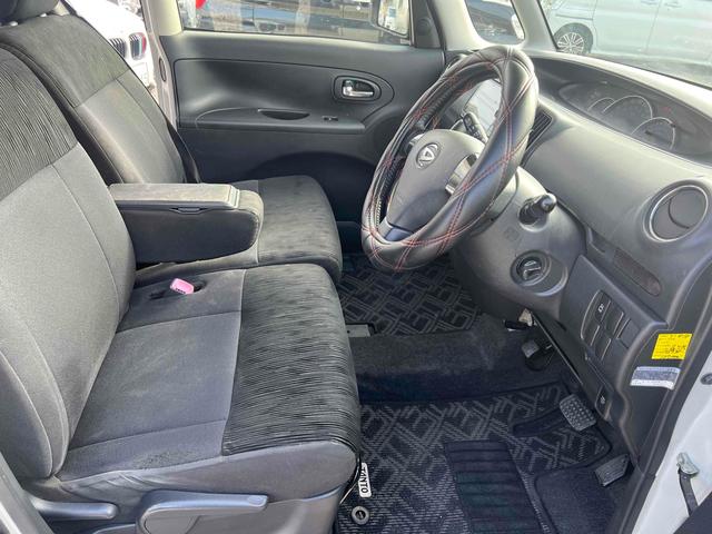 タント カスタムＸ　ＥＴＣ　電動スライドドア　スマートキー　ベンチシート　ＣＶＴ　アルミホイール　エアコン　パワーウィンドウ（10枚目）