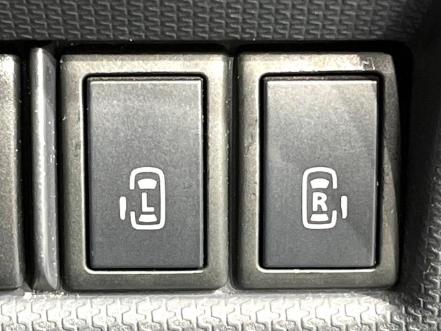 ベースグレード SDナビ 両側電動ドア 禁煙車 Bluetooth再生 ETC HIDヘッド/フォグライト オートライト 純正15AW スマートキー オートエアコン 革巻きステアリング 電動格納ミラー(4枚目)