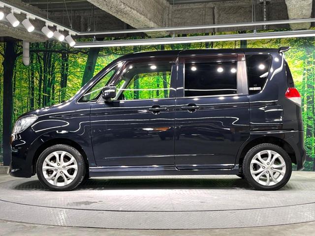 ベースグレード SDナビ 両側電動ドア 禁煙車 Bluetooth再生 ETC HIDヘッド/フォグライト オートライト 純正15AW スマートキー オートエアコン 革巻きステアリング 電動格納ミラー(50枚目)
