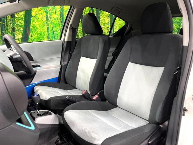 S 純正ナビ Bluetooth接続 オートエアコン 禁煙車 シートリフター USB入力端子 プライバシーガラス 電動格納ミラー 横滑り防止装置 盗難防止装置 衝突安全ボディ(23枚目)