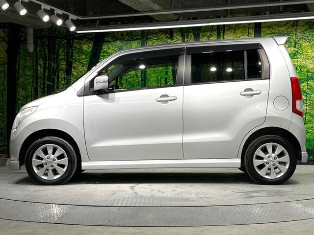 FXリミテッド ETC 禁煙車 純正14インチアルミ オートエアコン スマートキー 革巻きステアリング CDオーディオ ベンチシート シートリフター プライバシーガラス ドアバイザー シートアンダーボックス(44枚目)