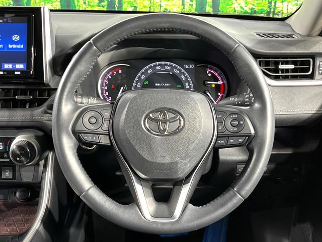 ＲＡＶ４ Ｇ　Ｚパッケージ　純正９型ナビ　禁煙車　セーフティセンス　レーダークルーズコントロール　ブラインドスポットモニター　デジタルインナーミラー　合皮シート　バックカメラ　Ｂｌｕｅｔｏｏｔｈ再生　フルセグ　ＬＥＤヘッドライト（12枚目）