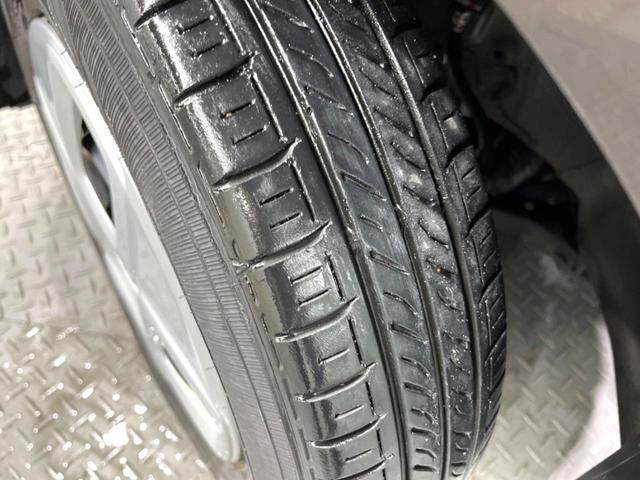 L CDオーディオ セーフティサポート 誤発進抑制機能 車線逸脱警報 コーナーセンサー シートヒーター ETC オートハイビーム アイドリングストップ 盗難防止装置 トラクションコントロール(27枚目)