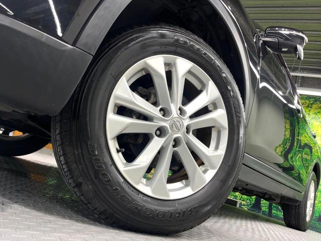 エクストレイル ２０Ｘ　エマージェンシーブレーキパッケージ　禁煙車　純正ＳＤナビ　Ｂｌｕｅｔｏｏｔｈ再生　衝突被害軽減装置　シートヒーター　バックカメラ　純正１７インチＡＷ　ドライブレコーダー　アイドリングストップ　スマートキー　オートエアコン（13枚目）