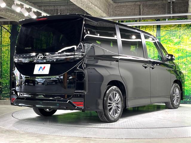 Ｓ－Ｇ　登録済未使用車　純正８型ディスプレイオーディオ　衝突軽減　両側電動スライド　レーダクルーズ　バックカメラ　クリアランスソナー　車線逸脱警報　フルセグＴＶ　ＣＤ／ＤＶＤ再生　ＬＥＤヘッドライト(19枚目)