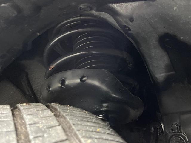 ＸＶ ２．０ｉ－Ｌ　アイサイト　４ＷＤ　純正ナビ　バックカメラ　衝突軽減装置　レーダークルーズ　禁煙車　ドラレコ　ＨＩＤヘッド　ＥＴＣ　車線逸脱警報　オートライト　ブラインドスポットモニター　デュアルエアコン　Ｂｌｕｅｔｏｏｔｈ再生（20枚目）