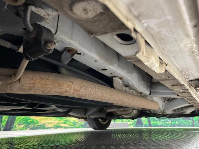 フリードスパイク Ｇ　エアロ　電動スライドドア　ＳＤナビ　禁煙車　スマートキー　ＨＩＤヘッド　ＥＴＣ　オートライト　オートエアコン　純正１５インチアルミ　ＣＤ　ＤＶＤ再生　フルセグ（22枚目）