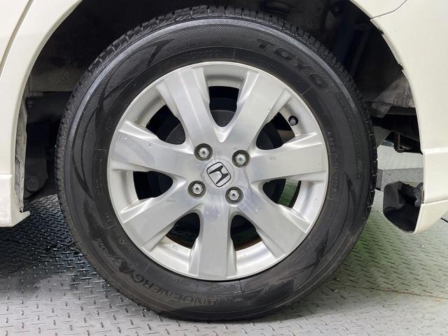 フリードスパイク Ｇ　エアロ　電動スライドドア　ＳＤナビ　禁煙車　スマートキー　ＨＩＤヘッド　ＥＴＣ　オートライト　オートエアコン　純正１５インチアルミ　ＣＤ　ＤＶＤ再生　フルセグ（24枚目）