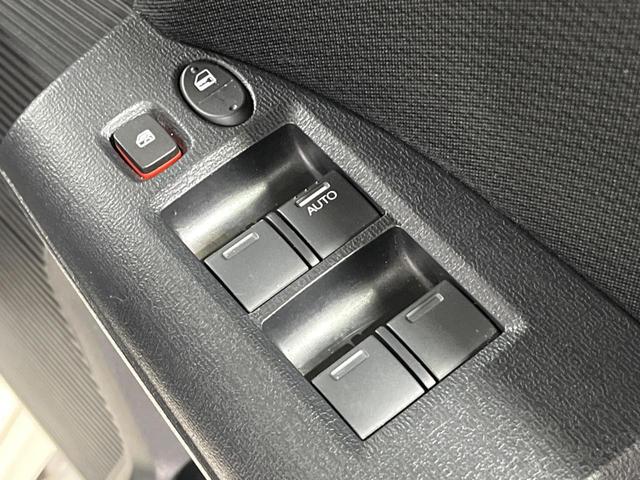 フリードスパイク Ｇ　エアロ　電動スライドドア　ＳＤナビ　禁煙車　スマートキー　ＨＩＤヘッド　ＥＴＣ　オートライト　オートエアコン　純正１５インチアルミ　ＣＤ　ＤＶＤ再生　フルセグ（37枚目）