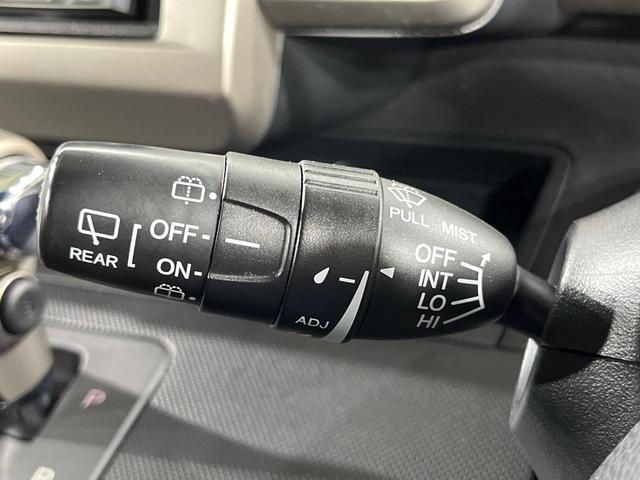 フリードスパイク Ｇ　エアロ　電動スライドドア　ＳＤナビ　禁煙車　スマートキー　ＨＩＤヘッド　ＥＴＣ　オートライト　オートエアコン　純正１５インチアルミ　ＣＤ　ＤＶＤ再生　フルセグ（41枚目）