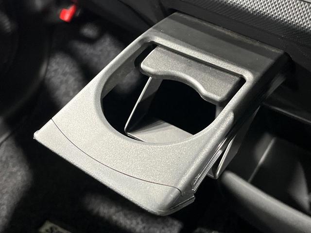 フリードスパイク Ｇ　エアロ　電動スライドドア　ＳＤナビ　禁煙車　スマートキー　ＨＩＤヘッド　ＥＴＣ　オートライト　オートエアコン　純正１５インチアルミ　ＣＤ　ＤＶＤ再生　フルセグ（43枚目）