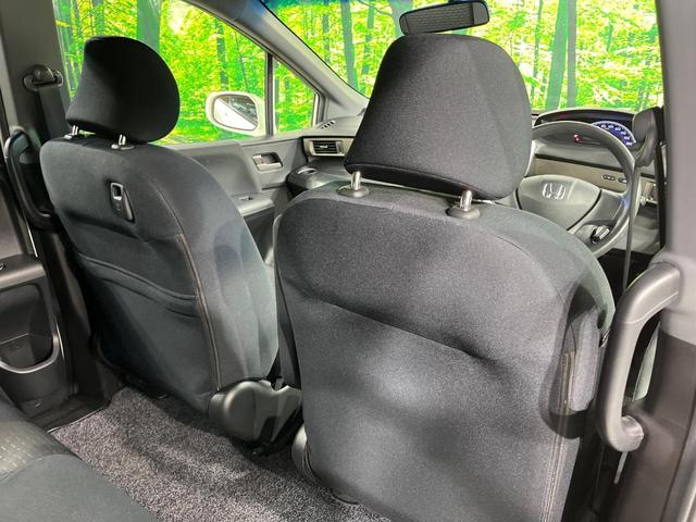 フリードスパイク Ｇ　エアロ　電動スライドドア　ＳＤナビ　禁煙車　スマートキー　ＨＩＤヘッド　ＥＴＣ　オートライト　オートエアコン　純正１５インチアルミ　ＣＤ　ＤＶＤ再生　フルセグ（47枚目）