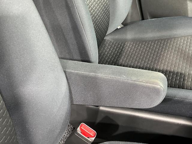 フリードスパイク Ｇ　エアロ　電動スライドドア　ＳＤナビ　禁煙車　スマートキー　ＨＩＤヘッド　ＥＴＣ　オートライト　オートエアコン　純正１５インチアルミ　ＣＤ　ＤＶＤ再生　フルセグ（49枚目）