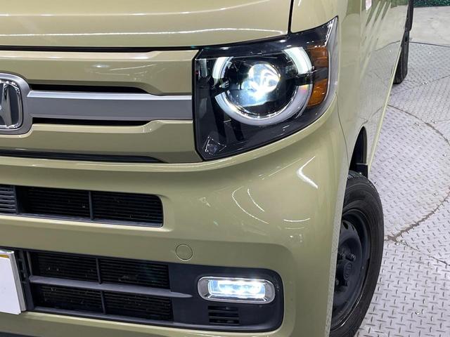 Ｎ－ＶＡＮ＋スタイル ファン・ホンダセンシング　純正８型ナビ　バックカメラ　衝突被害軽減システム　レーダークルーズ　禁煙車　スマートキー　ＬＥＤヘッド　車線逸脱警報　オートライト　オートエアコン　Ｂｌｕｅｔｏｏｔｈ　ＣＤ　ＤＶＤ再生（12枚目）