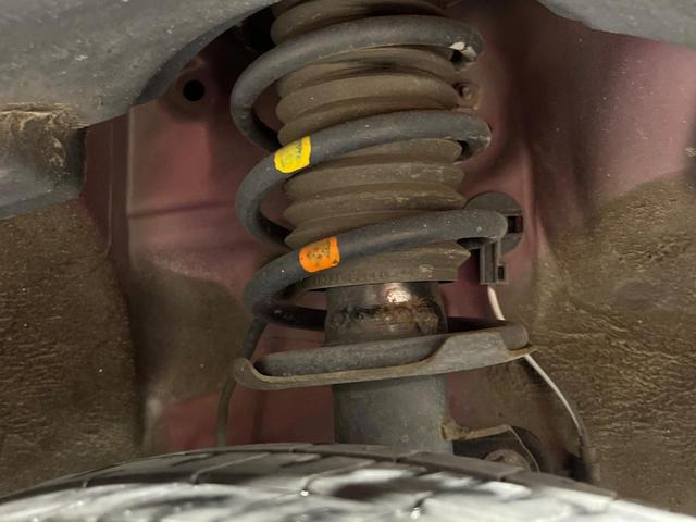 ピクシスジョイ Ｃ　Ｇ　ＳＡＩＩ　ＳＤナビ　バックカメラ　衝突軽減　禁煙車　スマートキー　ＬＥＤヘッド　ＥＴＣ　オートライト　オートエアコン　Ｂｌｕｅｔｏｏｔｈ　ＣＤ／ＤＶＤ再生　ベンチシート　プライバシーガラス　アイドリングストップ（20枚目）