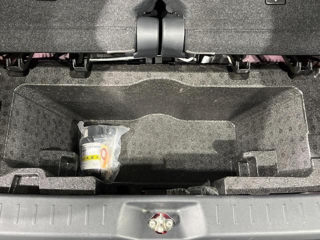 ピクシスジョイ Ｃ　Ｇ　ＳＡＩＩ　ＳＤナビ　バックカメラ　衝突軽減　禁煙車　スマートキー　ＬＥＤヘッド　ＥＴＣ　オートライト　オートエアコン　Ｂｌｕｅｔｏｏｔｈ　ＣＤ／ＤＶＤ再生　ベンチシート　プライバシーガラス　アイドリングストップ（51枚目）