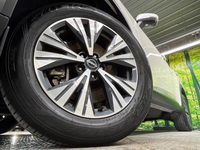 エクストレイル Ｘ　ｅ－４ＯＲＣＥ　４ＷＤ　全周囲カメラ　衝突被害軽減　レーダークルーズ　電動リアゲート　ハーフレザーシート　全席シートヒーター　ドラレコ　コーナーセンサー　ＬＥＤヘッド　ビルトインＥＴＣ　車線逸脱警報（14枚目）