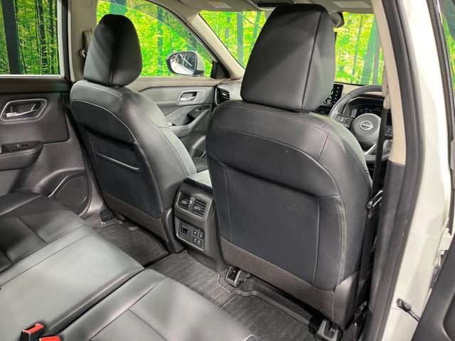 エクストレイル Ｇ　ｅ－４ＯＲＣＥ　４ＷＤ　純正１２．３インチナビ　３６０度セーフティアシスト　プロパイロット　インテリジェントルームミラー　ハンズフリーパワーバックドア　前席パワーシート　全席シートヒーター　黒合皮シート（68枚目）