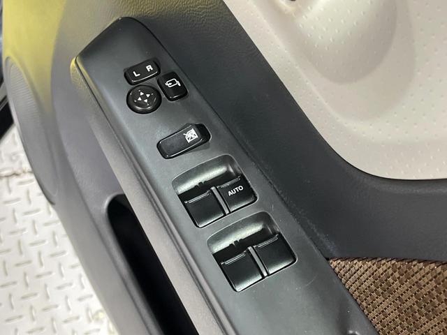 モコ Ｘ　ＳＤナビ　禁煙車　スマートキー　ＥＴＣ　オートエアコン　純正１４インチアルミ　Ｂｌｕｅｔｏｏｔｈ再生　ＣＤ／ＤＶＤ再生　フルセグ　電動格納ミラー　電動格納ガラス　革巻きステアリング（31枚目）