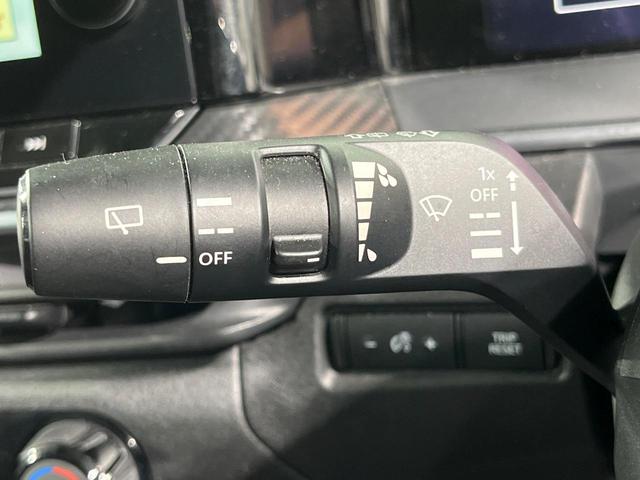 ノート Ｘ　全周囲カメラ　衝突軽減装置　禁煙車　ブラインドスポットモニター　ドラレコ　スマートキー　ＬＥＤヘッド　ＥＴＣ２．０　オートハイビーム　オートライト　　Ｂｌｕｅｔｏｏｔｈ　フルセグ　車線逸脱警報（37枚目）