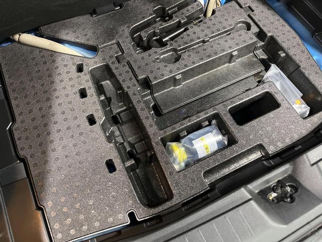 ノート Ｘ　全周囲カメラ　衝突軽減装置　禁煙車　ブラインドスポットモニター　ドラレコ　スマートキー　ＬＥＤヘッド　ＥＴＣ２．０　オートハイビーム　オートライト　　Ｂｌｕｅｔｏｏｔｈ　フルセグ　車線逸脱警報（54枚目）