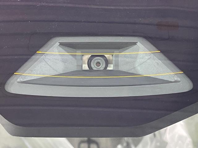 スペーシア ハイブリッドＸ　届出済未使用車　両側電動ドア　衝突被害軽減システム　コーナーセンサー　スマートキー　ＬＥＤヘッド　オートハイビーム　車線逸脱警報　オートライト　オートエアコン　プライバシーガラス（3枚目）