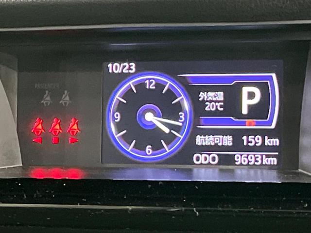 ルーミー カスタムG 両側電動ドア SDナビ 全周囲カメラ 衝突軽減装置 禁煙車 スマートキー LEDヘッド クルコン オートハイビーム オートライト オートエアコン 純正14インチアルミ CD 電動格納ミラー(44枚目)