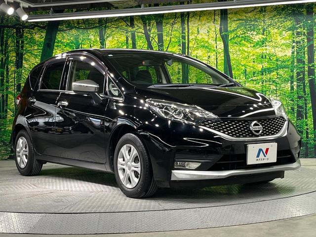 ノート X モード・プレミア 純正SDナビ バックカメラ 衝突被害軽減システム 禁煙車 ドラレコ スマートキー LEDヘッド ETC 車線逸脱警報 オートライト オートエアコン Bluetooth CD DVD再生 フルセグ(16枚目)