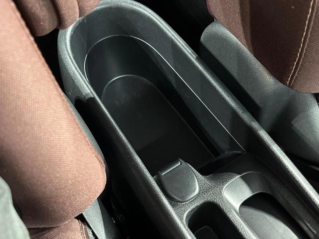 ノート X モード・プレミア 純正SDナビ バックカメラ 衝突被害軽減システム 禁煙車 ドラレコ スマートキー LEDヘッド ETC 車線逸脱警報 オートライト オートエアコン Bluetooth CD DVD再生 フルセグ(42枚目)