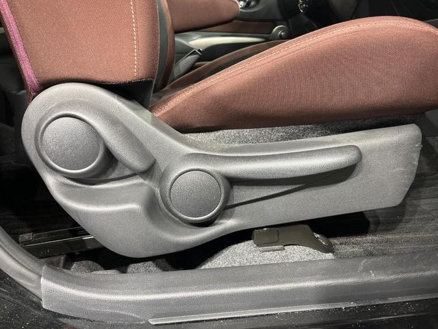 ノート X モード・プレミア 純正SDナビ バックカメラ 衝突被害軽減システム 禁煙車 ドラレコ スマートキー LEDヘッド ETC 車線逸脱警報 オートライト オートエアコン Bluetooth CD DVD再生 フルセグ(52枚目)