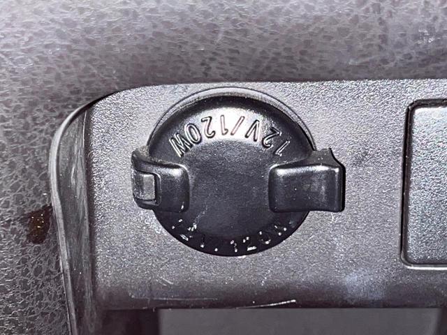 エスクァイア Gi ブラックテーラード 両側電動ドア 純正9型ナビ バックカメラ 衝突軽減装置 禁煙車 ハーフレザーシート ドラレコ スマートキー LEDヘッド ビルトインETC クルコン オートハイビーム 車線逸脱警報 オートライト(44枚目)