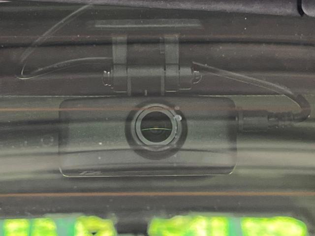 エスクァイア Gi ブラックテーラード 両側電動ドア 純正9型ナビ バックカメラ 衝突軽減装置 禁煙車 ハーフレザーシート ドラレコ スマートキー LEDヘッド ビルトインETC クルコン オートハイビーム 車線逸脱警報 オートライト(54枚目)