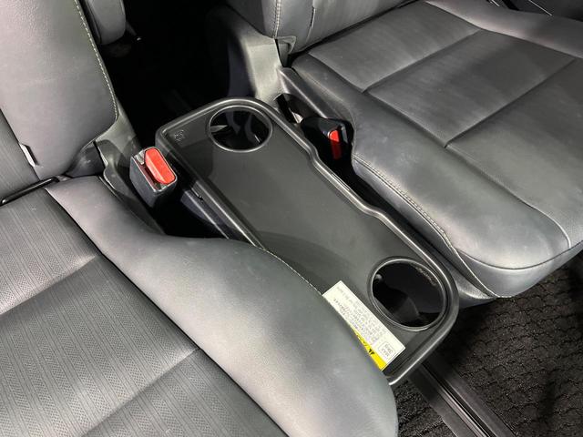 エスクァイア Gi ブラックテーラード 両側電動ドア 純正9型ナビ バックカメラ 衝突軽減装置 禁煙車 ハーフレザーシート ドラレコ スマートキー LEDヘッド ビルトインETC クルコン オートハイビーム 車線逸脱警報 オートライト(61枚目)