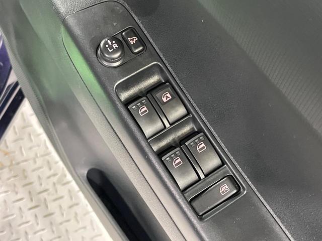 ムーヴコンテ Ｘ　スマートセレクションＳＮ　バックカメラ　禁煙車　スマートキー　ＥＴＣ　オートエアコン　シートリフター　ベンチシート　電動格納ミラー　プライバシーガラス（7枚目）