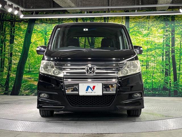 ステップワゴンスパーダ Z 後席モニター 両側電動ドア 純正ナビ バックカメラ 禁煙車 ドラレコ スマートキー HIDヘッド ビルトインETC オートライト オートエアコン 純正16インチアルミ CD DVD再生 フルセグ(15枚目)