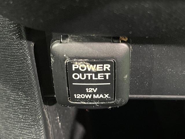 ステップワゴンスパーダ Z 後席モニター 両側電動ドア 純正ナビ バックカメラ 禁煙車 ドラレコ スマートキー HIDヘッド ビルトインETC オートライト オートエアコン 純正16インチアルミ CD DVD再生 フルセグ(37枚目)