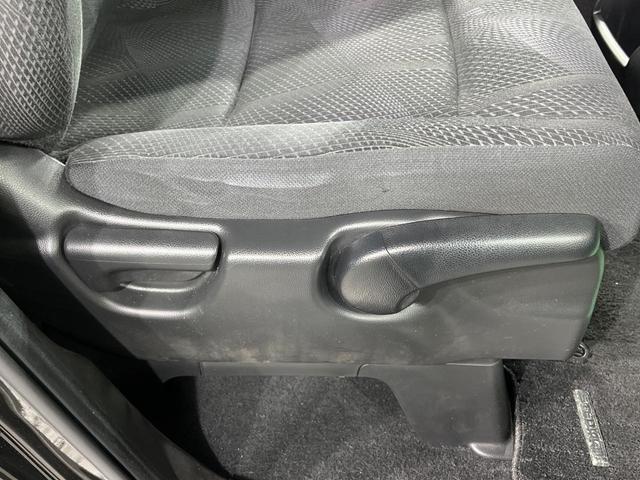 ステップワゴンスパーダ Z 後席モニター 両側電動ドア 純正ナビ バックカメラ 禁煙車 ドラレコ スマートキー HIDヘッド ビルトインETC オートライト オートエアコン 純正16インチアルミ CD DVD再生 フルセグ(41枚目)