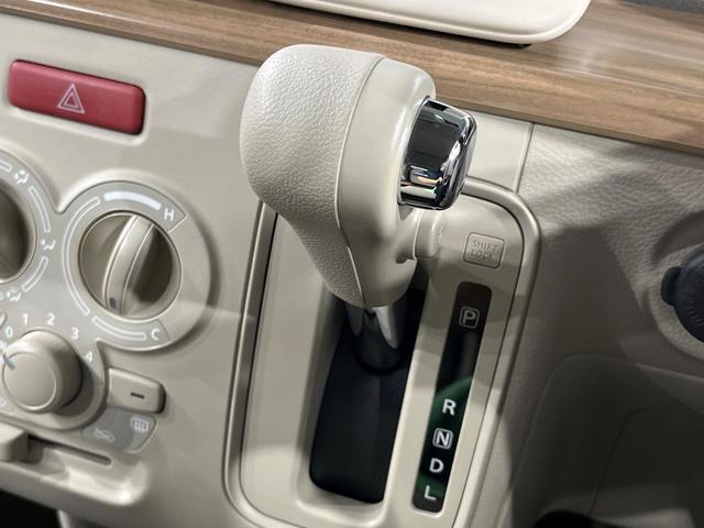 アルトラパン S 純正ナビ 衝突軽減 禁煙車 シートヒーター スマートキー HIDヘッドライト ETC オートライト オートエアコン Bluetooth CD/DVD再生 フルセグ アイドリングストップ(31枚目)